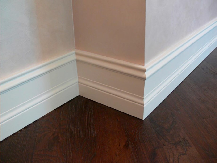 Плинтус Floorstyl Essenza fd2s