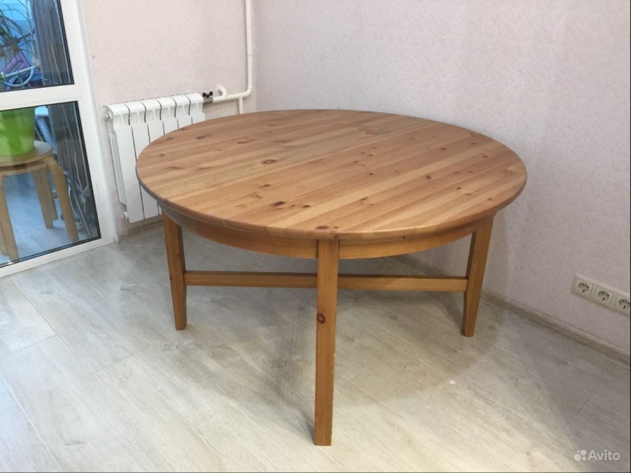 Ikea ЛЕКСВИК стол