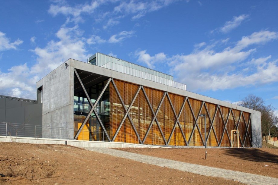 Промышленная архитектура Live Architecture