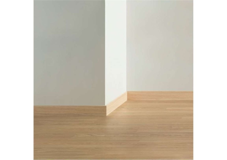 Плинтус quick Step 77 мм 01851