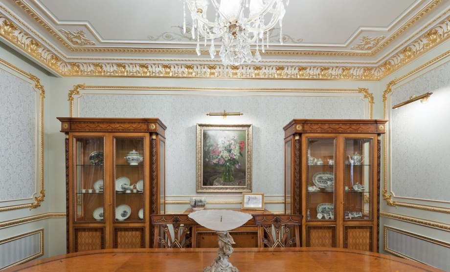 Лепнина на потолке в интерьере