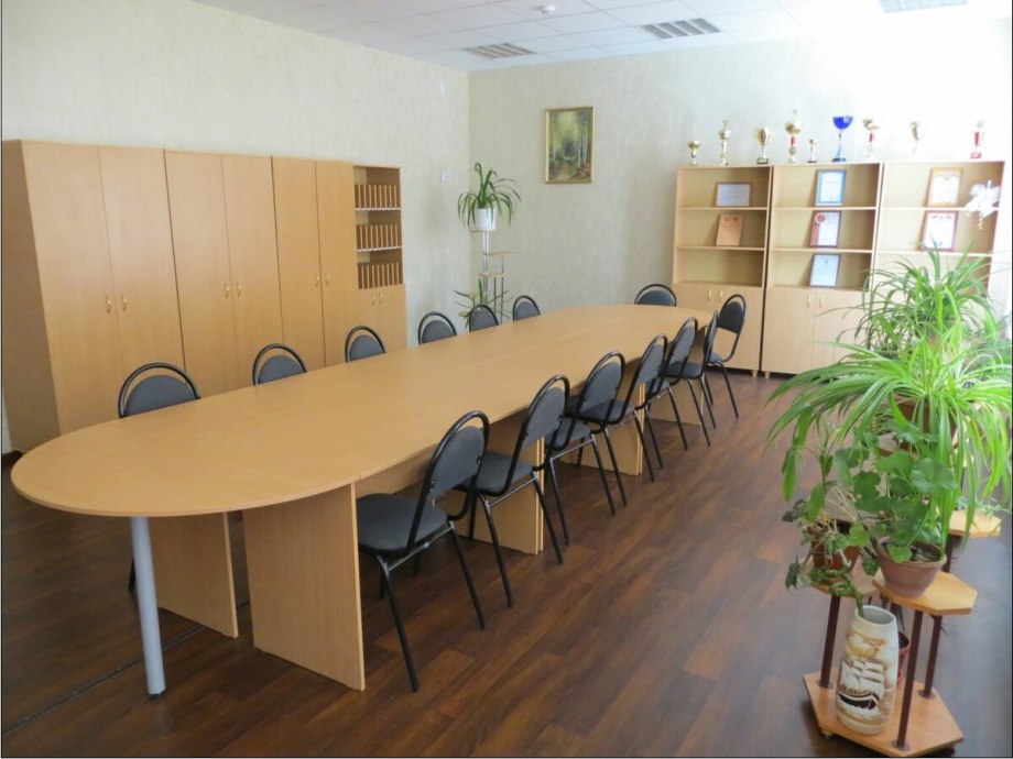 Каюинетдирекктора школы
