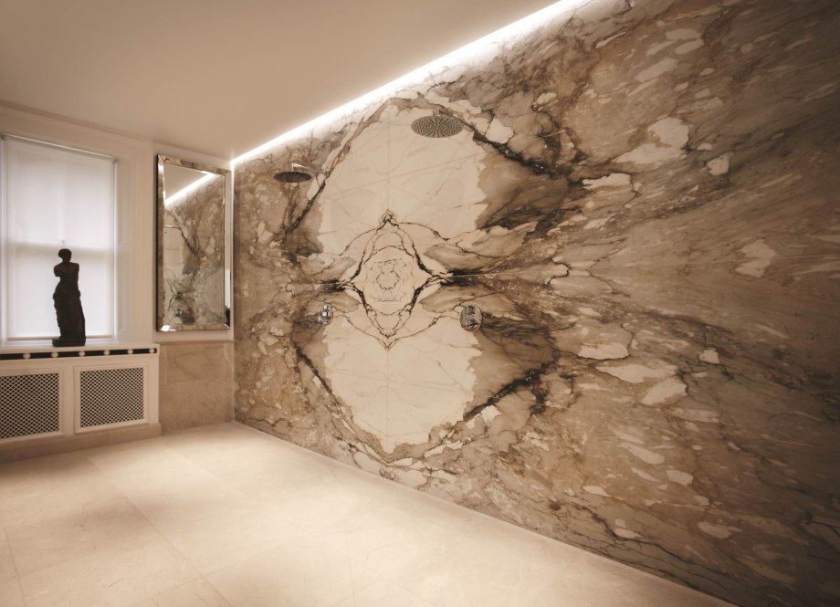 Calacatta Oro в интерьере