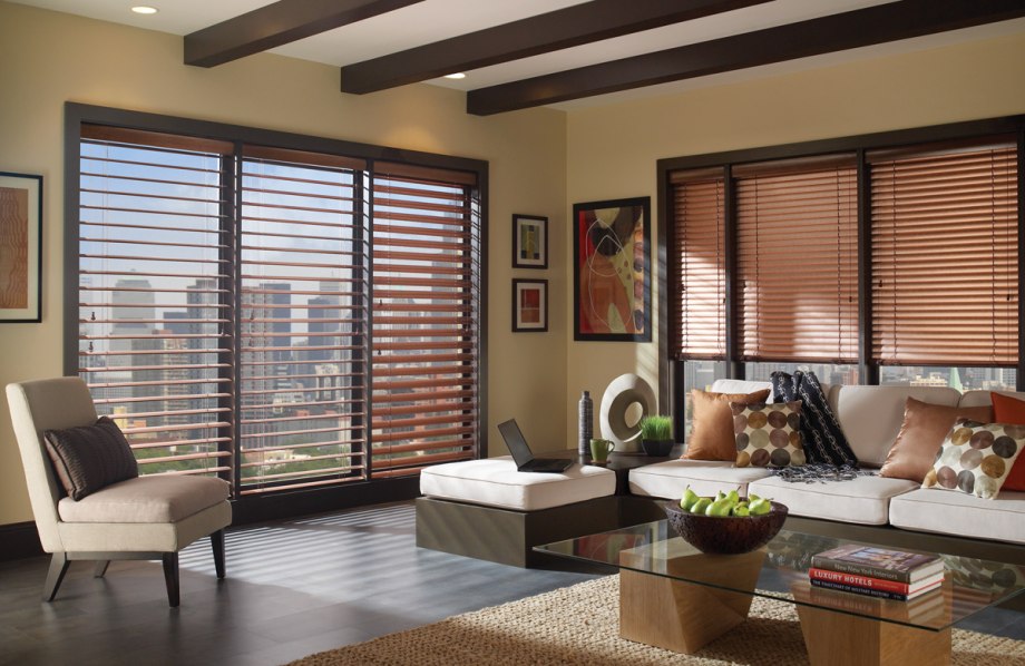 Жалюзи горизонтальные Hunter Douglas