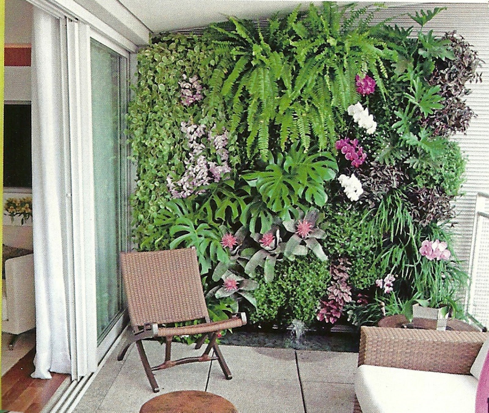 Местоположения растений. Комнатные растения на балконе. Растения зимнего сада. Вертикальное Озеленение балкона. Вертикальный сад на балконе.
