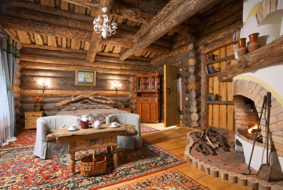 Старинная русская изба изнутри