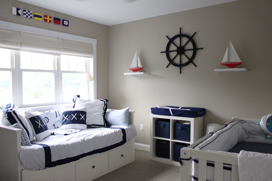 Hemnes ikea кушетка в гостиной