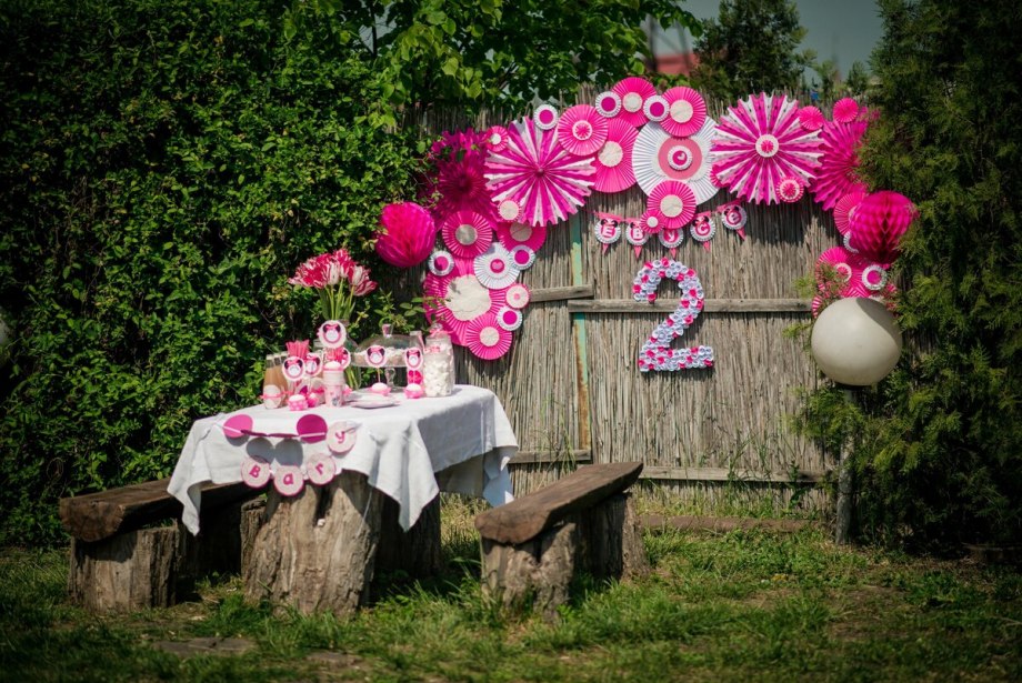 Фотозона с подсолнухами