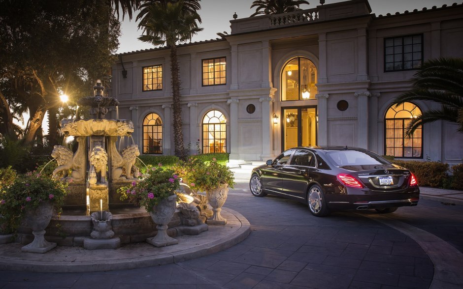 Mercedes Benz w222 Maybach House