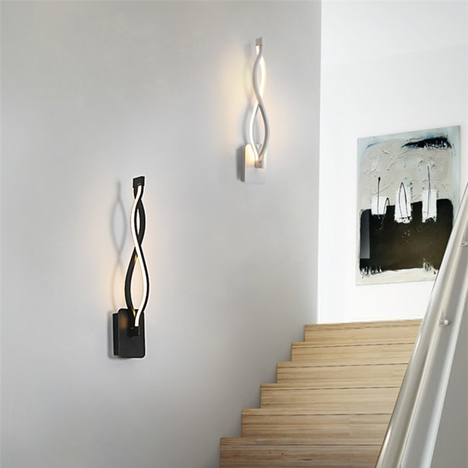 Светильники Minimalist Creative Wall Lamp