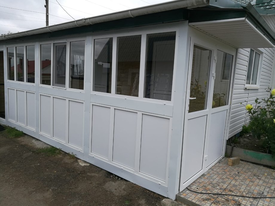 Rehau остекление веранды