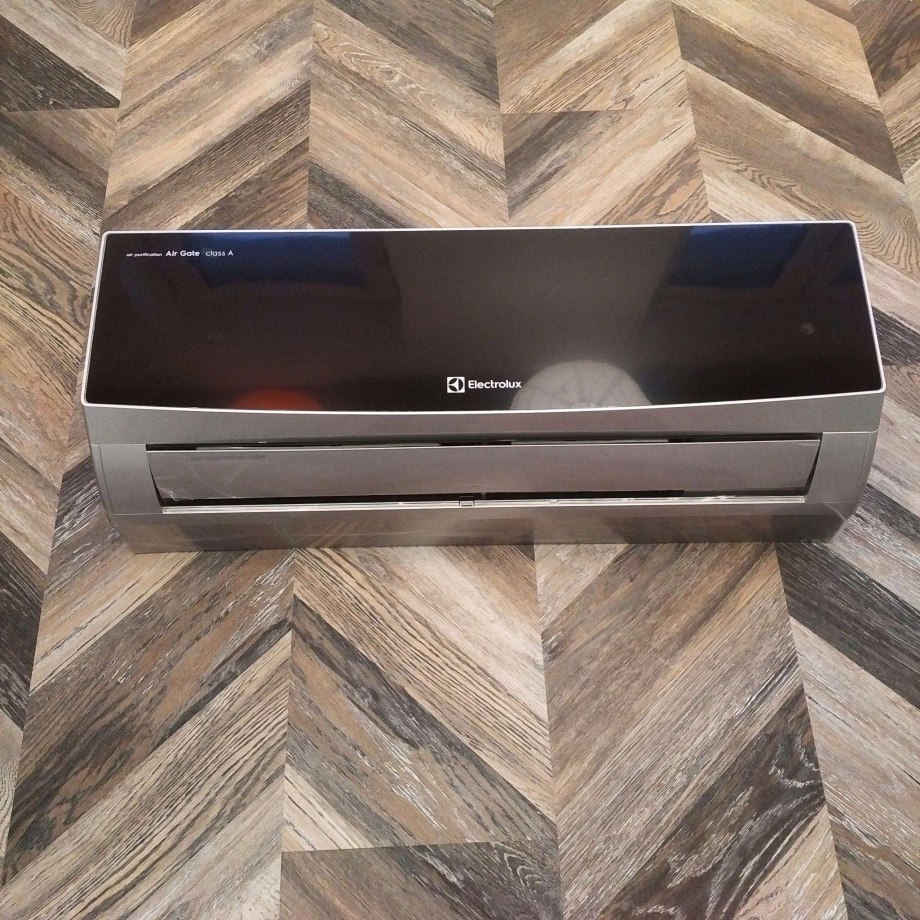 Сплит-система Electrolux EACS-07 HG-b2/n3 Air Gate 2 Black
