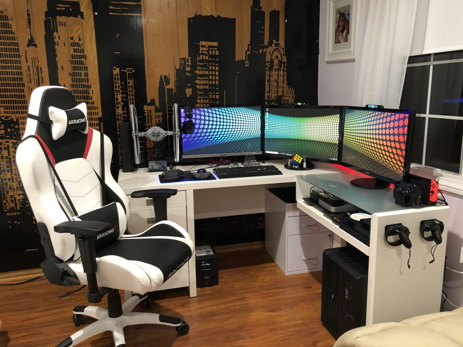 Игровая комната компьютерная