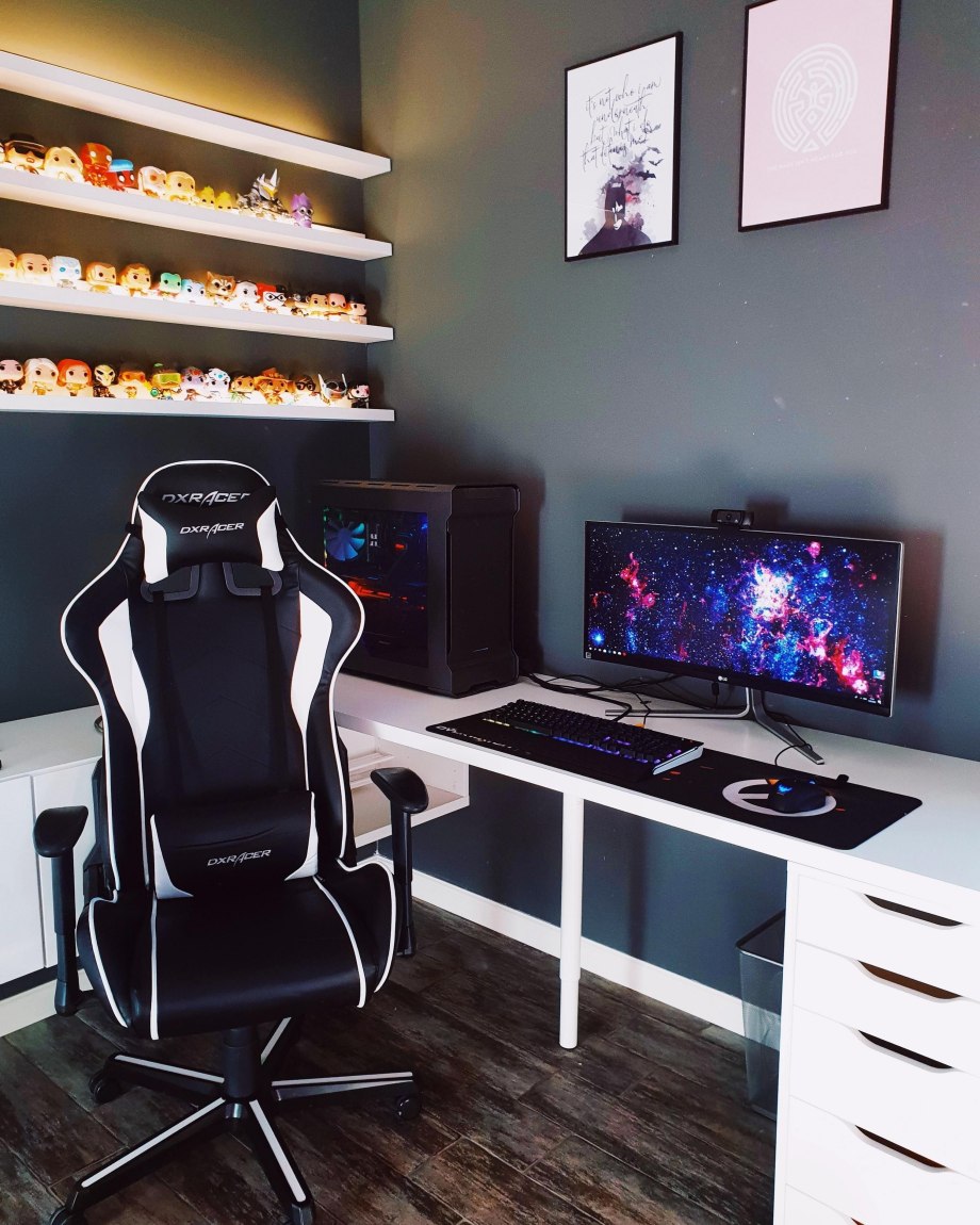 Игровые компьютерные столы для геймеров