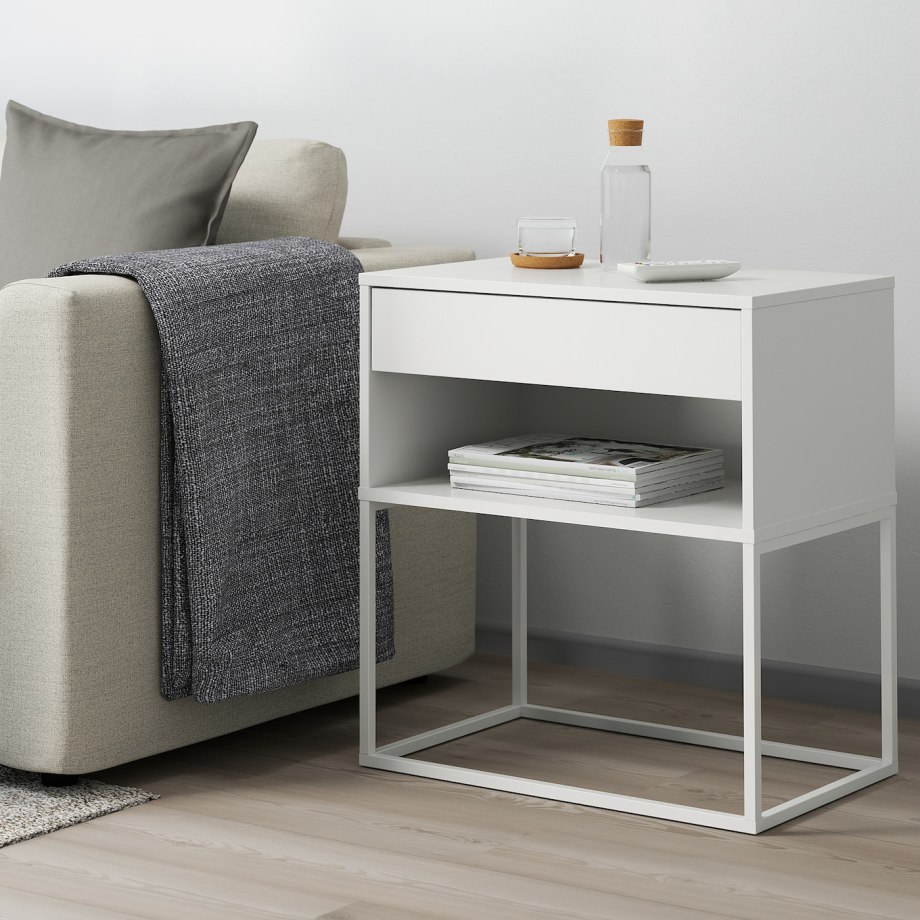 Белая тумбочка ikea ХЕМНЭС