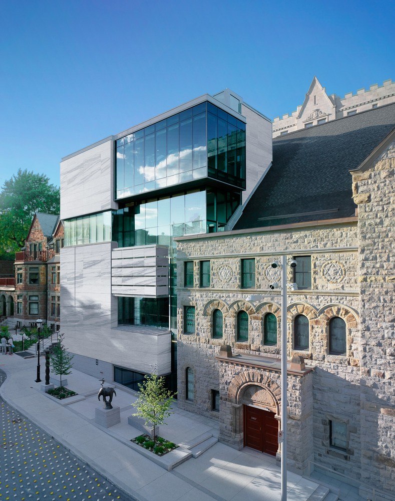 Павильон Монреальского музея Provencher Roy и associés architectes