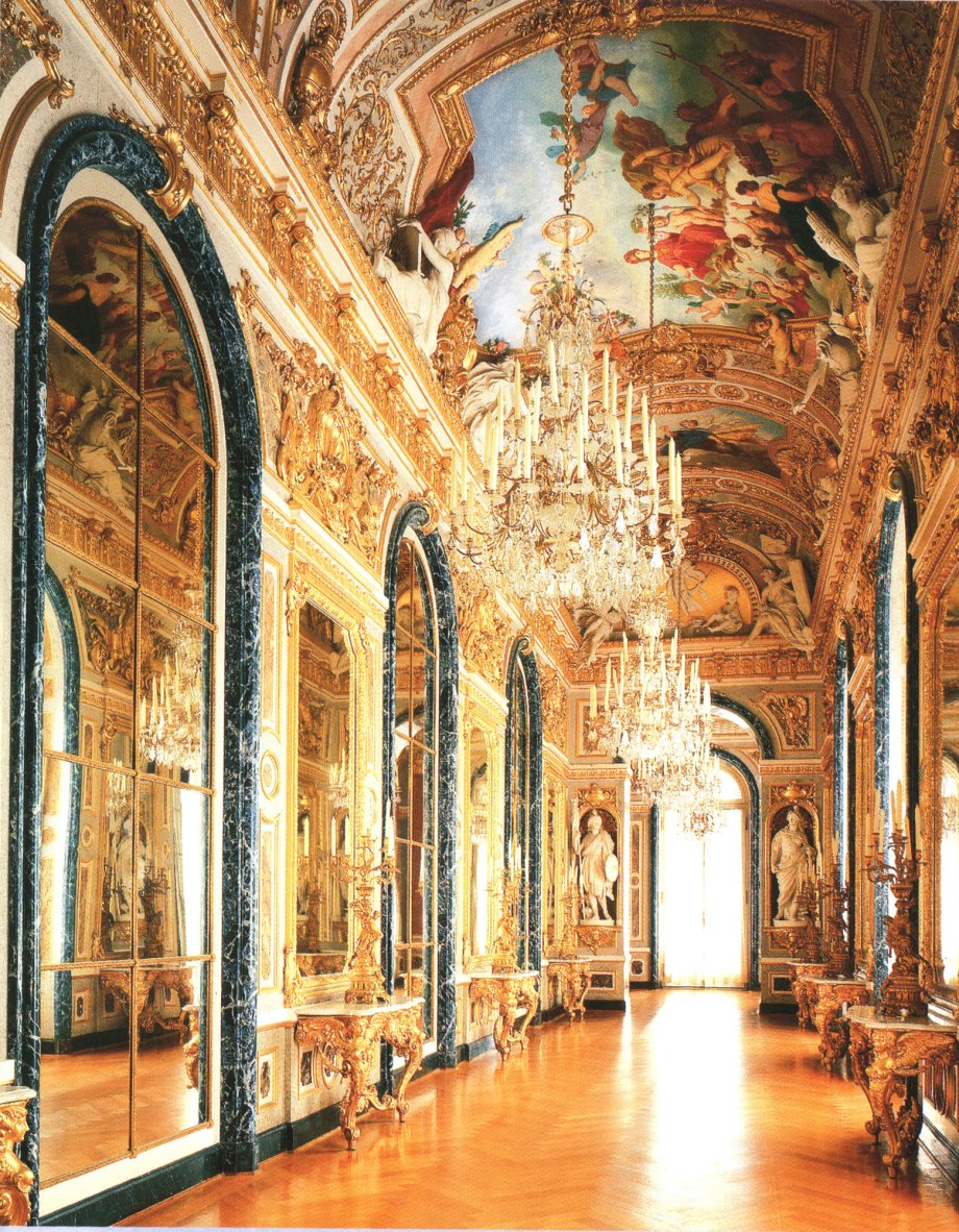 интерьеры дворцов и замков