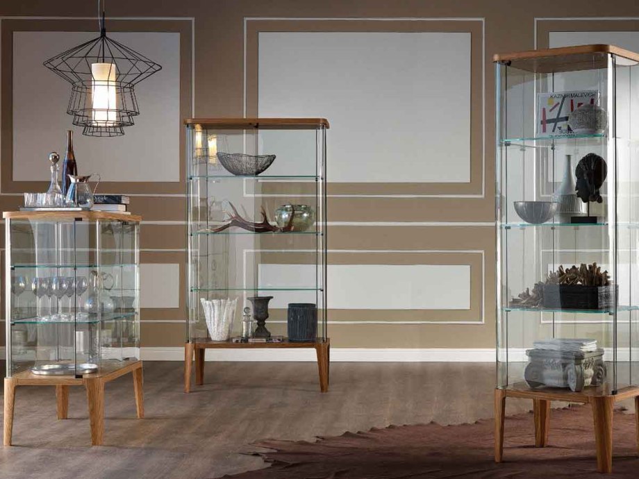 Cattelan Italia витрина