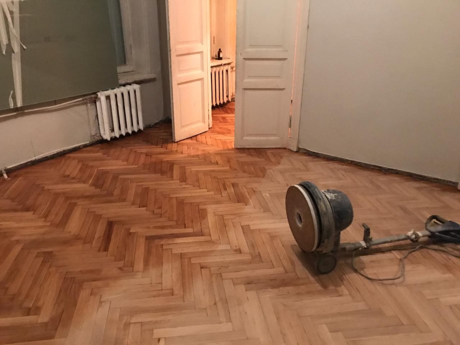 Hardwood Floor Refinishing