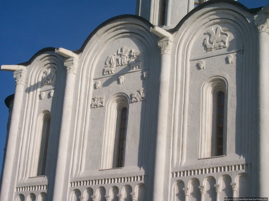 Четырехликая Капитель