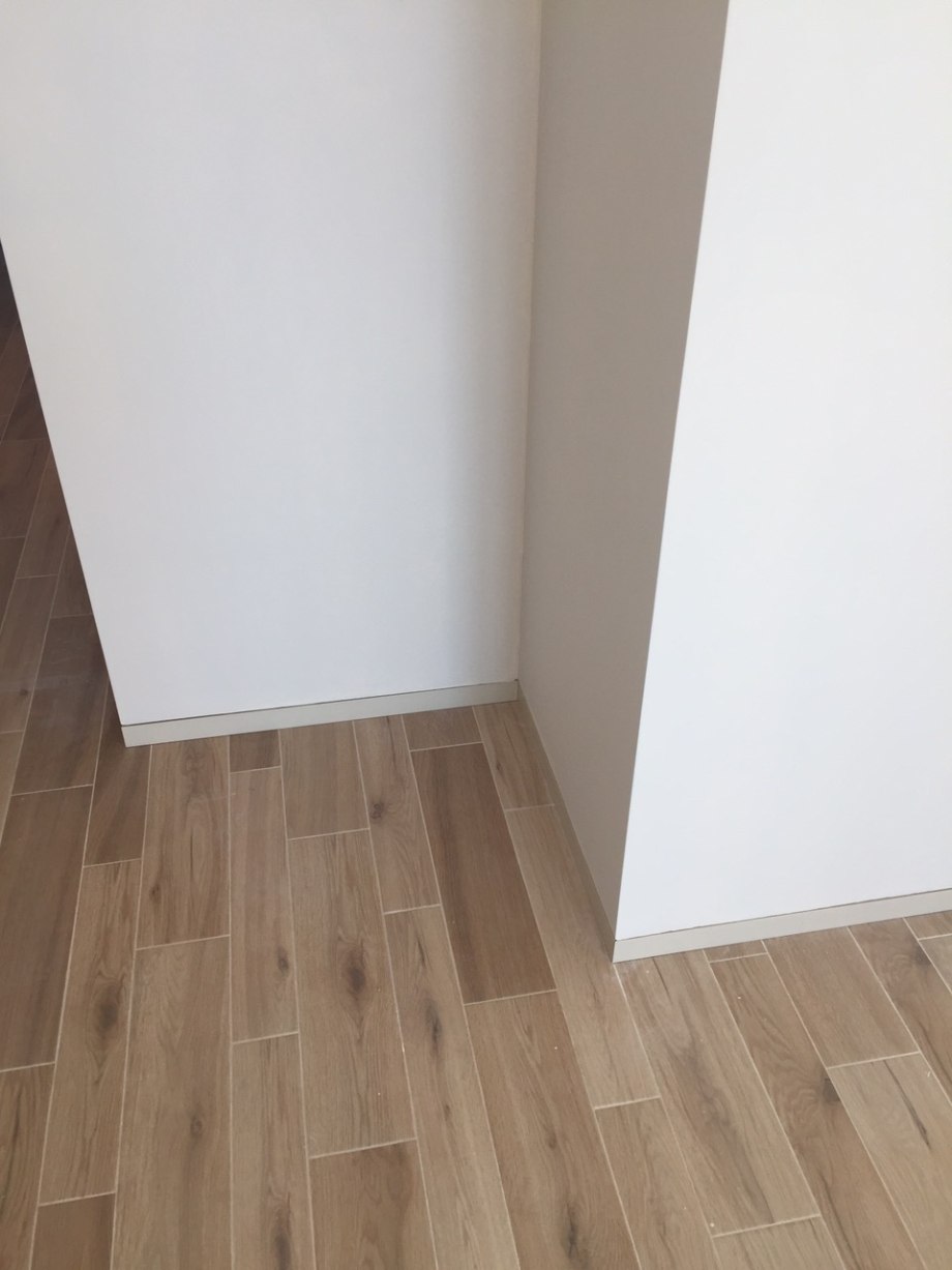 Плинтус quick Step МДФ