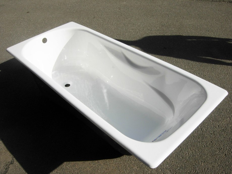 Cast Iron Bathtub