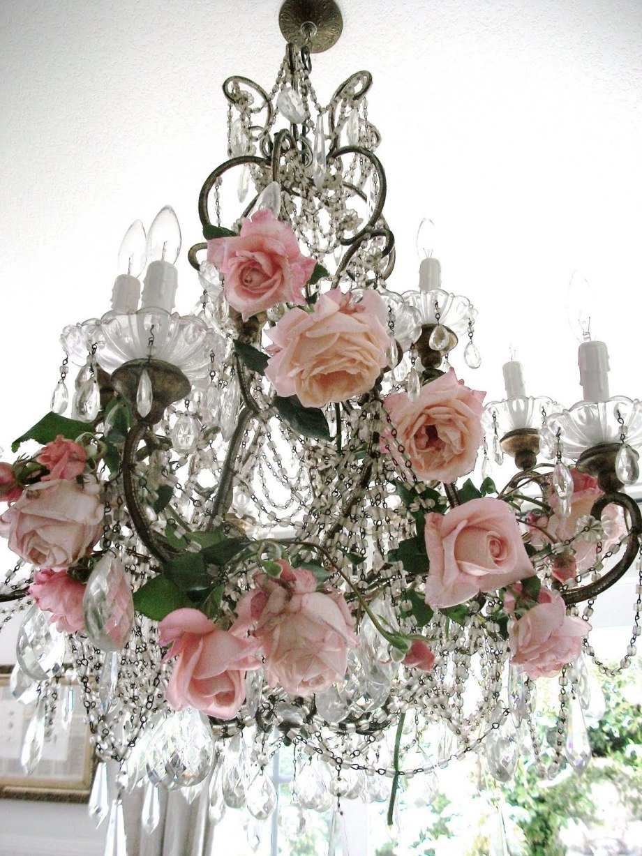 Люстра Pink Chandeliers Shabby Chic Lighting