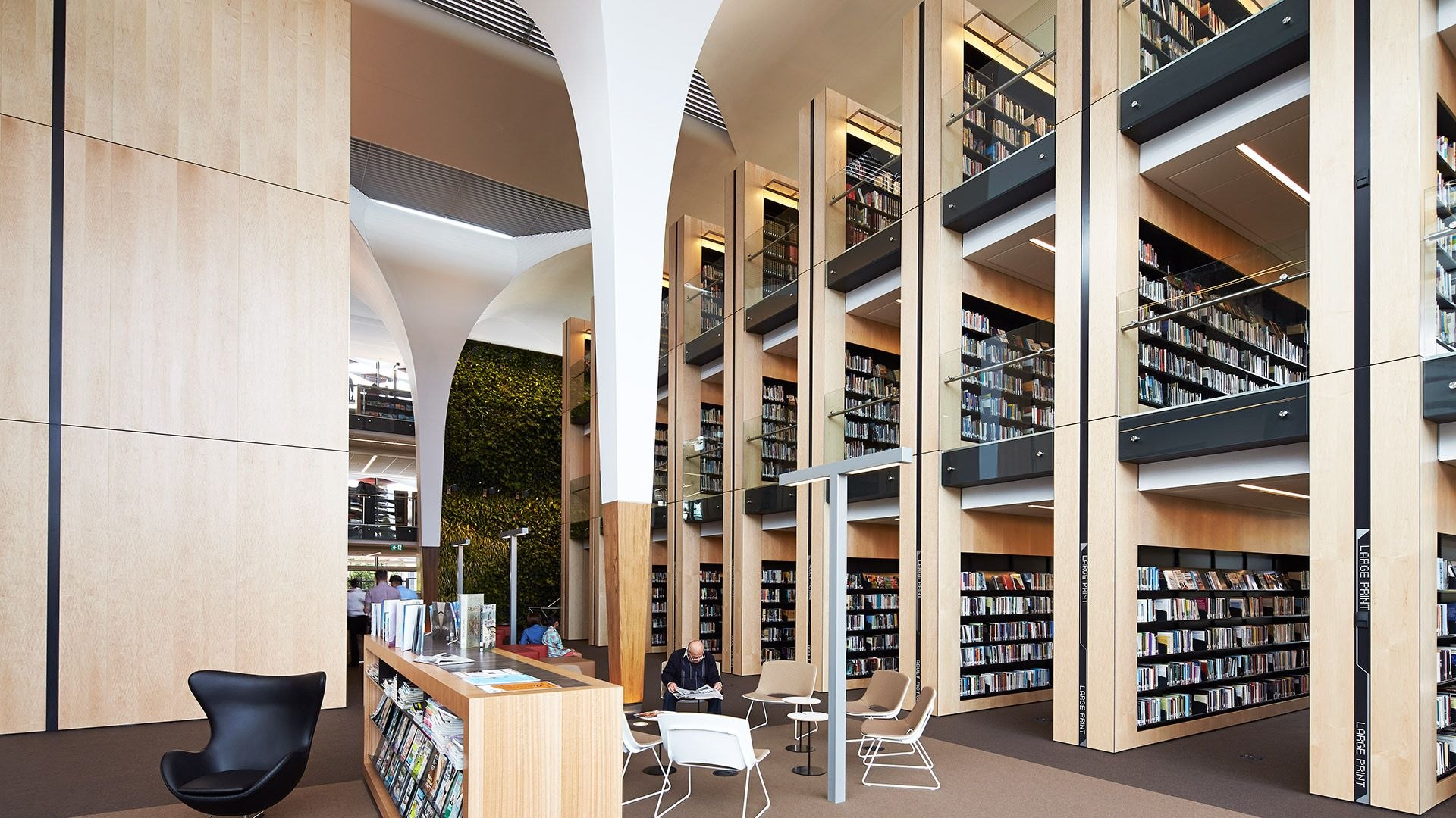 Дизайн библиотеки общественной. Центральная библиотека Лос-Анджелеса внутри. Библиотека Японии читальный зал. Интерьер современной библиотеки. Интерьер библиотеки публичной.