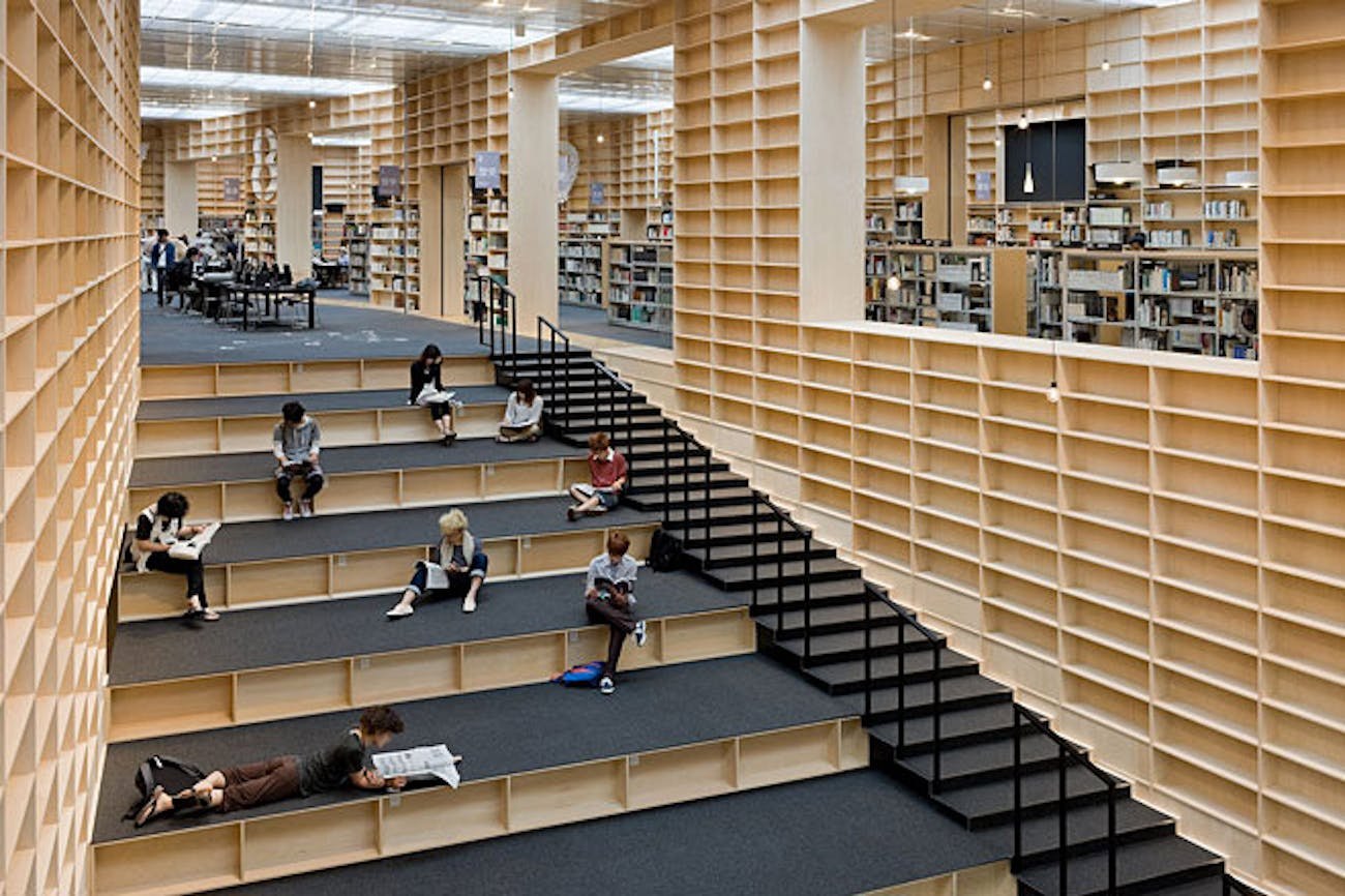 Университет искусств Мусасино библиотека