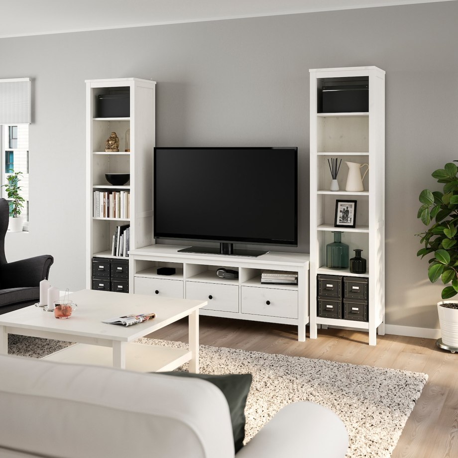 Шкаф-витрина hemnes ikea