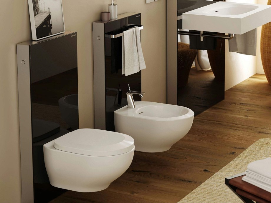 Geberit AQUACLEAN Mera Comfort 146.214.21.1