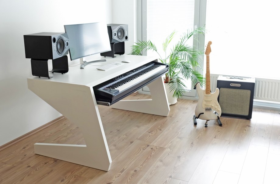 Пианино Roland f110