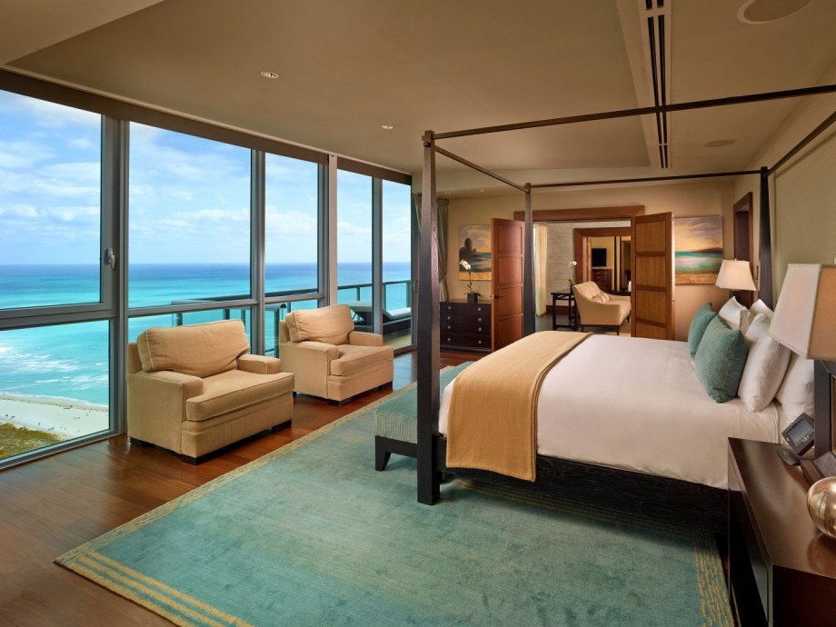 Banyan Tree Hotel