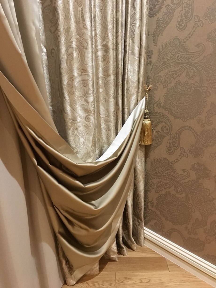 Оранжевые шторы