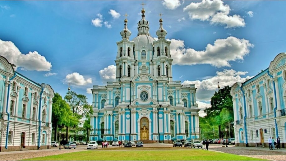 Смольный собор в Санкт-Петербурге