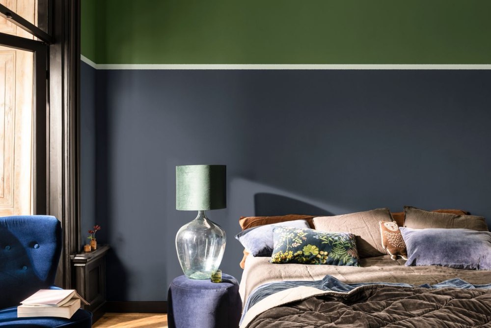 Dulux 87bg 27/077