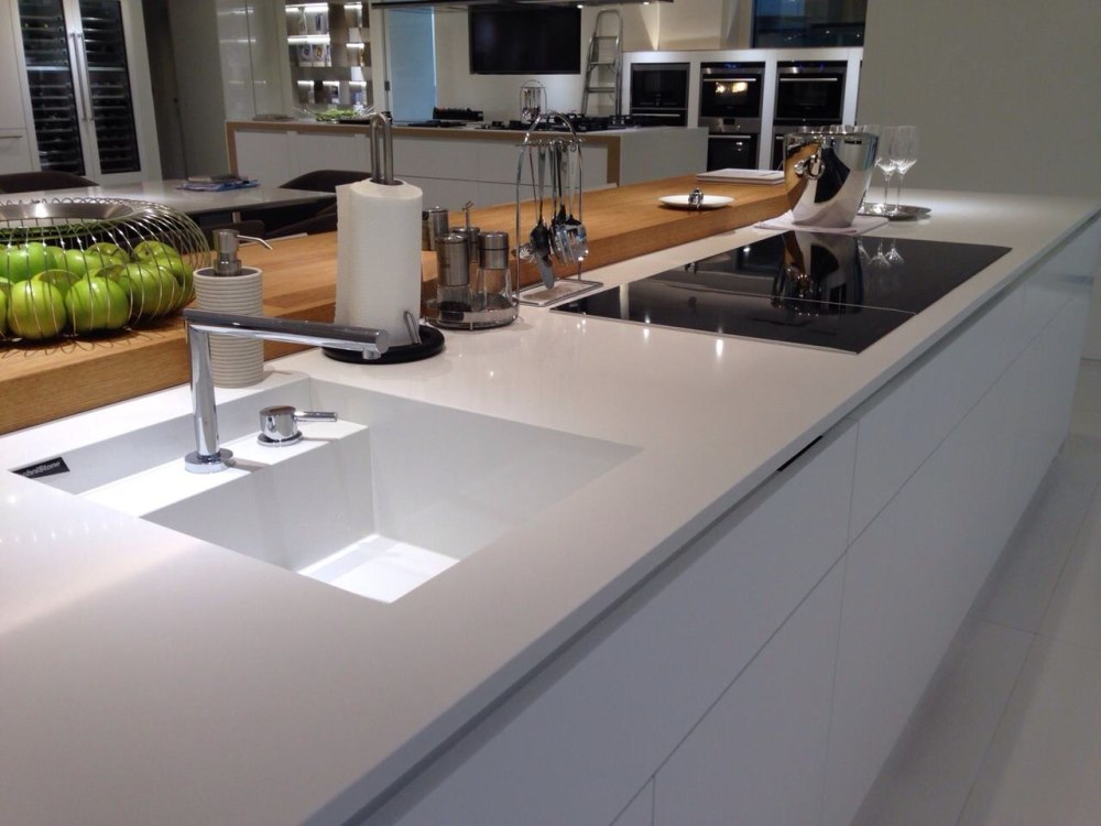 Кварц technistone Crystal Polar White
