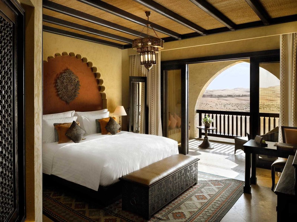 Qasr al Sarab Desert Resort