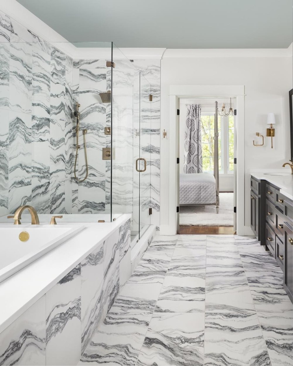 Venato Calacatta Gold