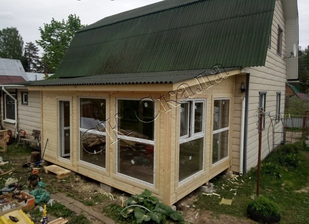 Пристройка к дачному дому