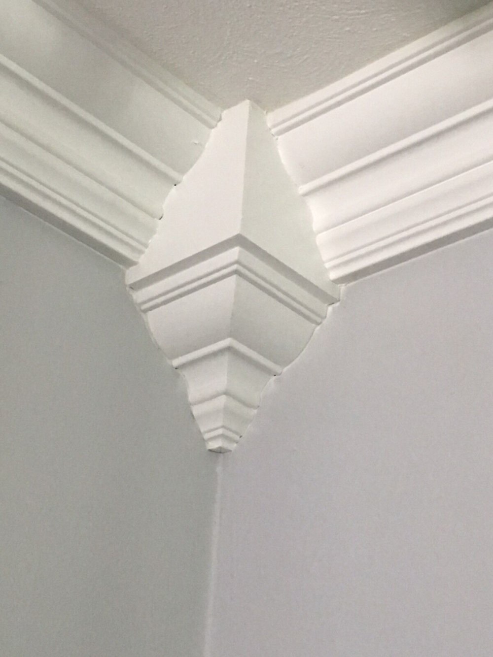 Плинтус потолочный Decor dizayn