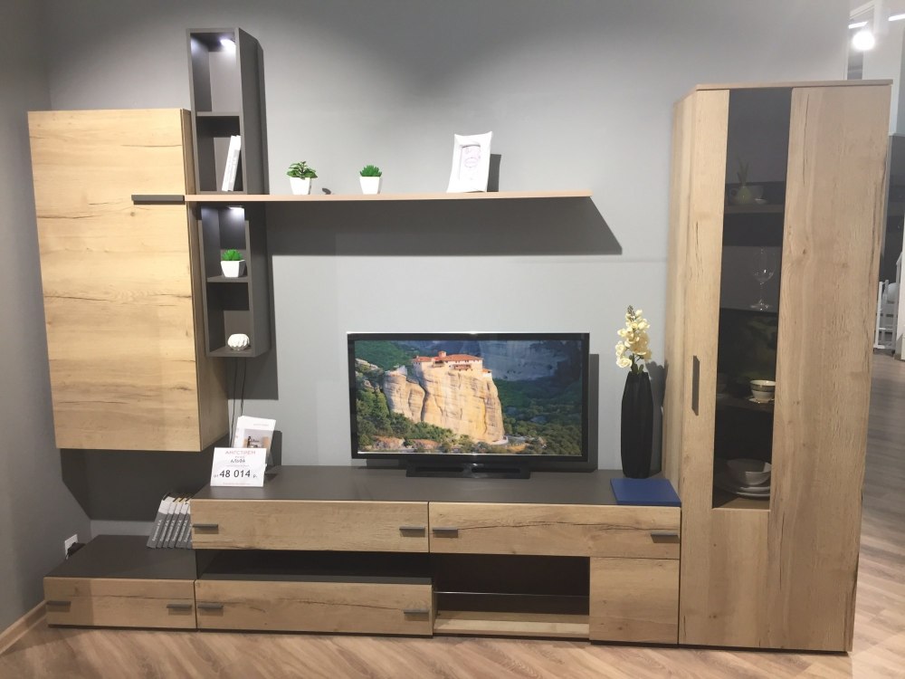 Стенка Анри Ангстрем