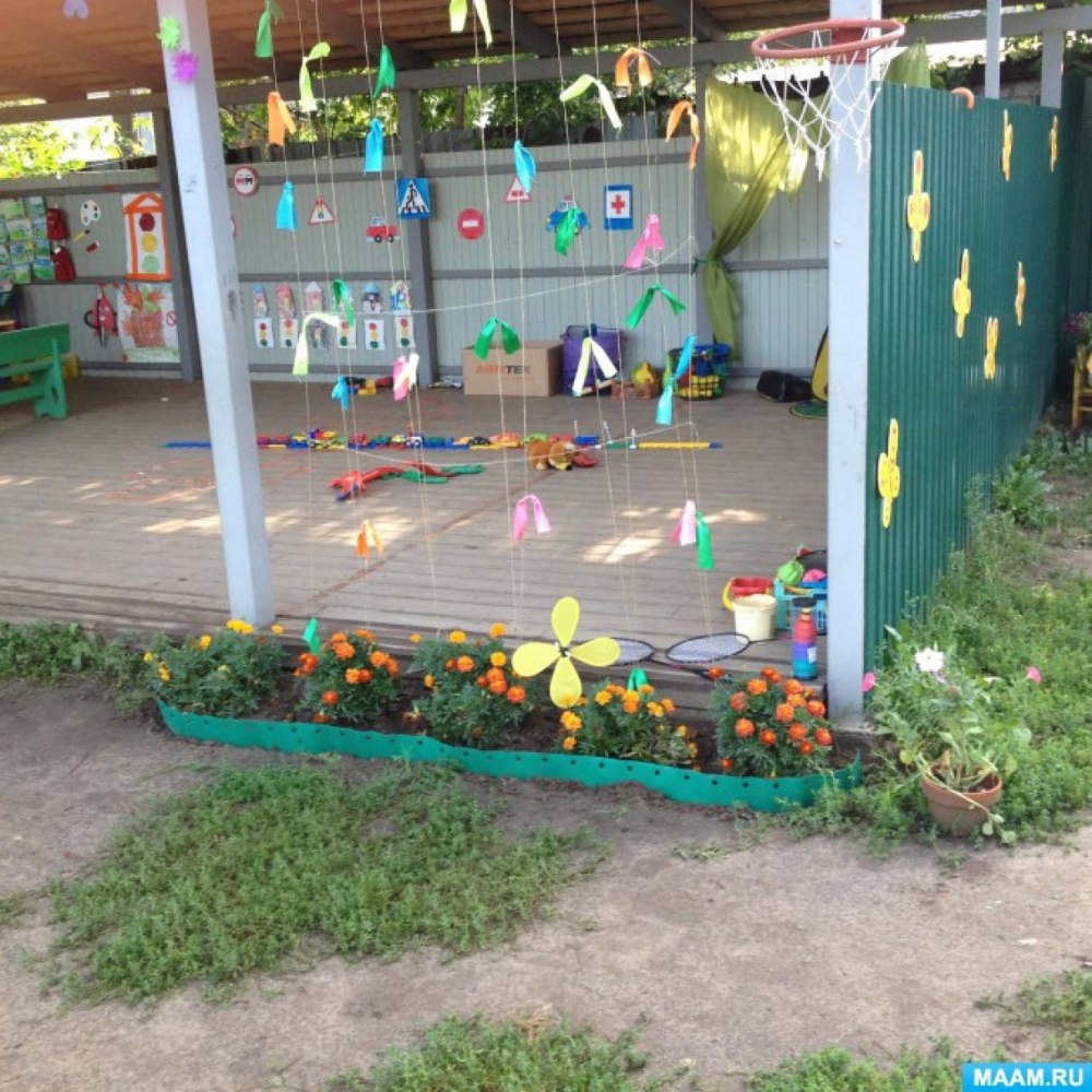 Украшение участка в детском саду