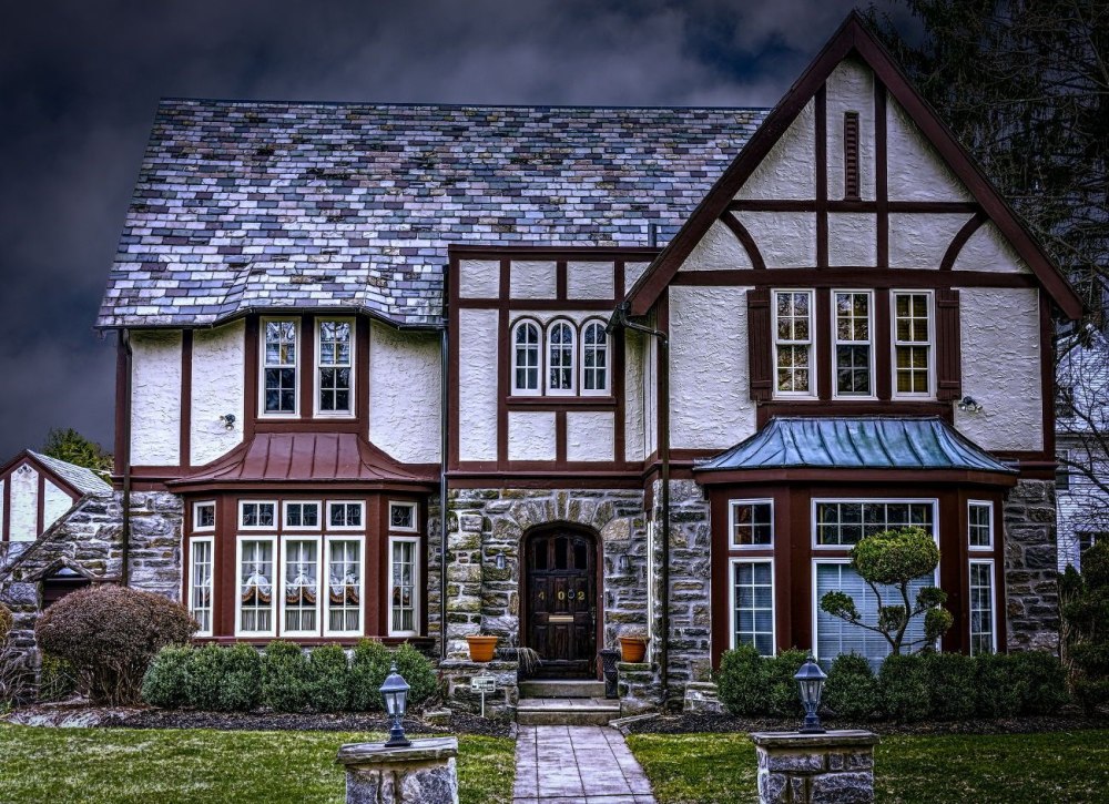 Стиль Тюдор (Tudor Revival Cottage)