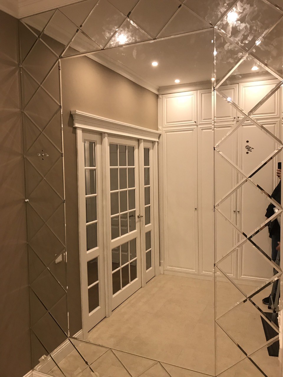 Плитка зеркальная фацет 30х30х4 (4шт)КМП